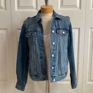 GAP Denim Jean Jacket